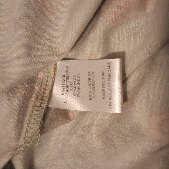 DANIEL RAINN Petite Small floral blouse nwt - Picture 5 of 6